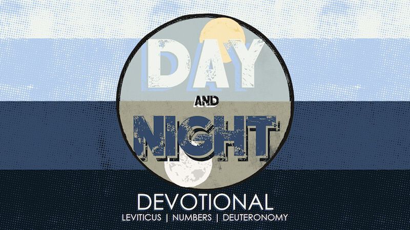 Day & Night Devotional: Leviticus, Numbers, Deuteronomy